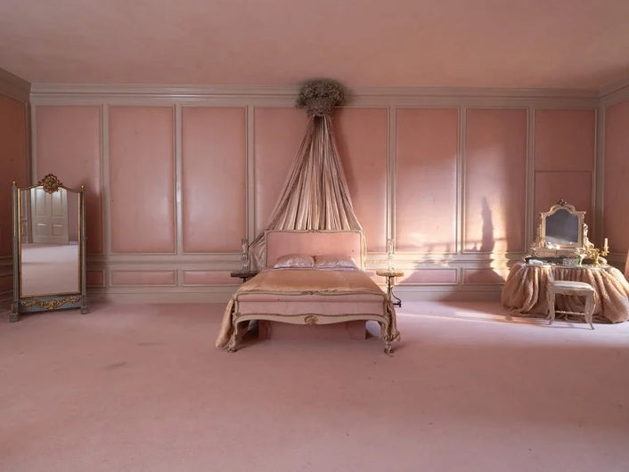 Every Room in Emerald Fennell's Wuthering Heights Is Trying to Tell You Something